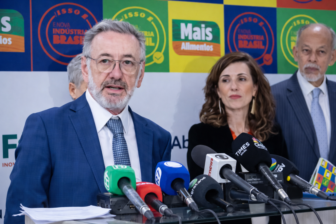 marcio-elias-rosa-assume-comando-do-ministerio-da-industria-e-comercio